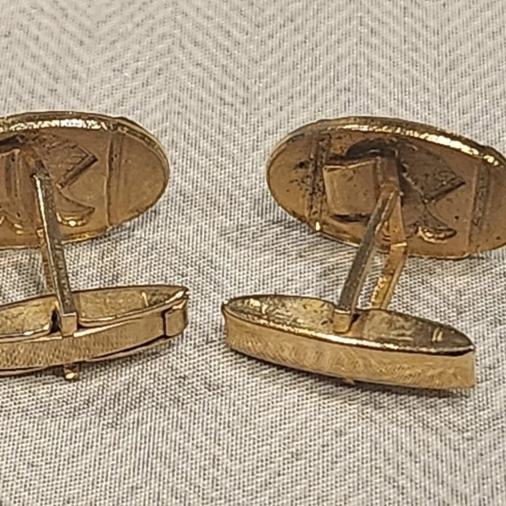 Medieval Knight's Helmet‎ Gold Tone Cufflinks Vintage